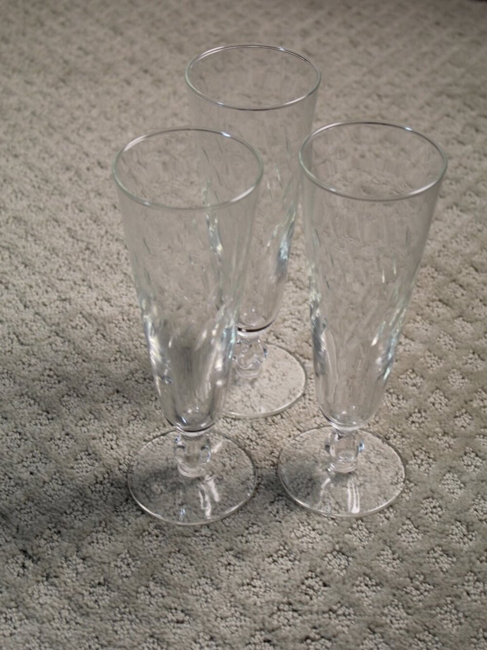 Set of 3 Vintage 1950s Etched Pilsner 8.5" Tall Bar Glasses Barware Footed